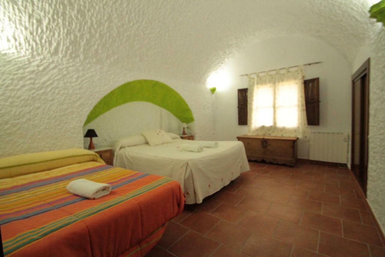 Penzion Cuevas La Chumbera Benalúa de Guadix Exteriér fotografie